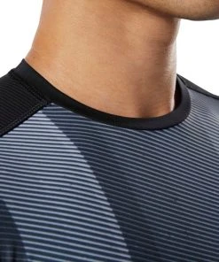 Reebok OS Compress T-shirt - Black, DY8032