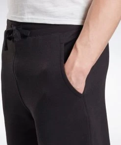 Reebok UFC FG Fight Week Shorts, FT8102